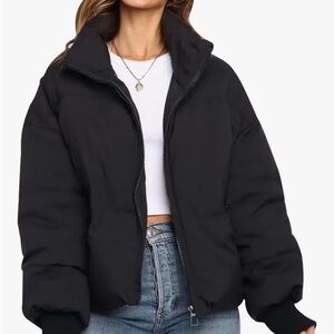 Elegant Black Puffer Jacket for Women